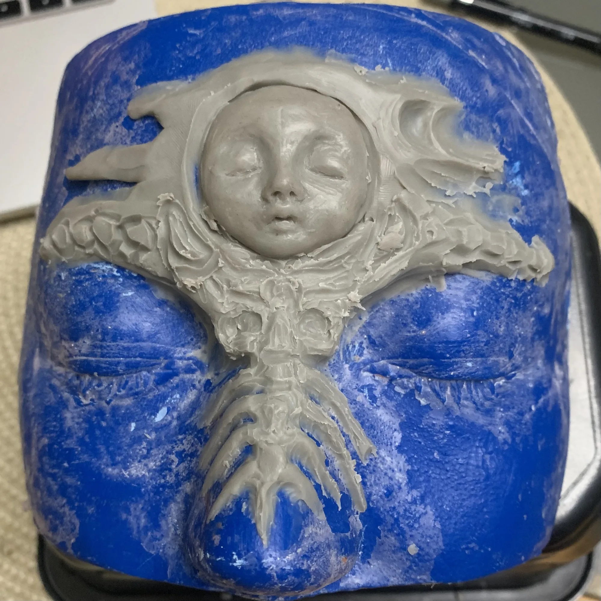 Casting in resin and sculpting