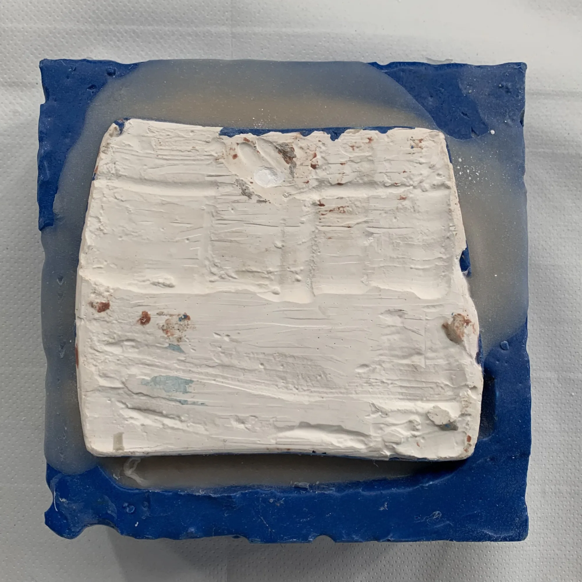 Casting silicone in squish mould